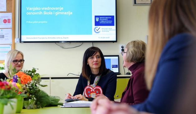 Ministrica Divjak obišla OŠ Tina Ujevića u sklopu projekta vanjskog vrednovanja