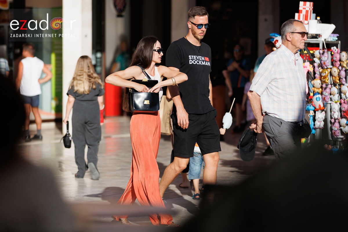 Večernji đir po gradu 18. lipnja 2024. Večernji đir po gradu 18. lipnja 2024.