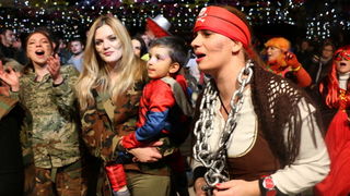 Virski karneval & maškare: Plesna maškarana fešta uz Jasmina Stavrosa