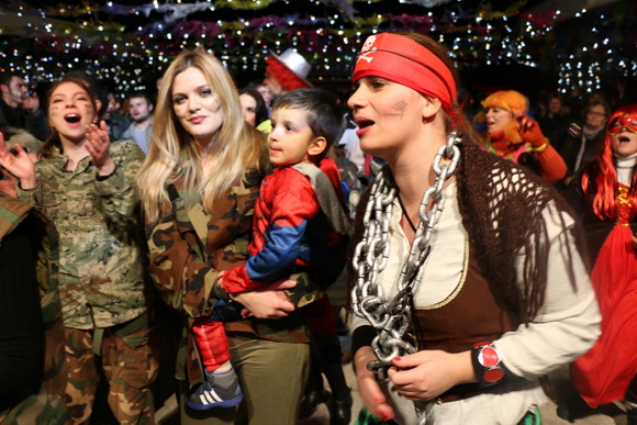 Virski karneval & maškare: Plesna maškarana fešta uz Jasmina Stavrosa