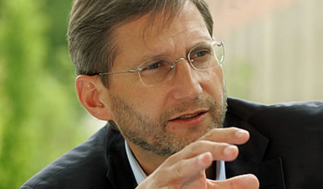 J.Hahn(foto:whatseuropinion.eu)