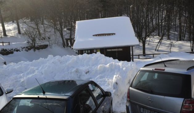Zameteni na Učki: Radnici odašiljača smjenu čekaju već osam dana, foto: NL