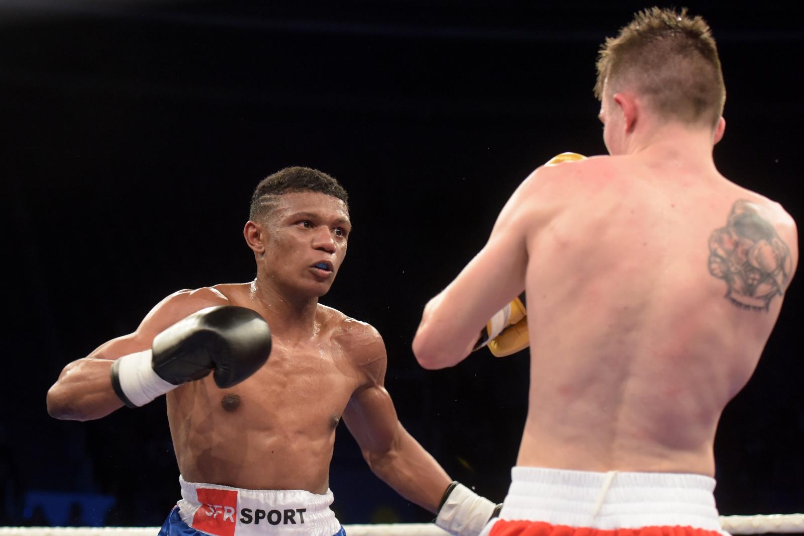 Svjetska boksacka liga, grupa B C1, kategorija 56 kg, Filip Poturovic (Croatian Knights) – Samuel Kistohurry (France Fighting Roosters).