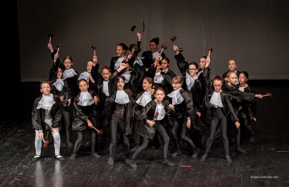 HNK Zadar: Premijera predstave “Pravo na…” Plesne udruge “Gesta” HNK Zadar: Premijera predstave “Pravo na…” Plesne udruge “Gesta”