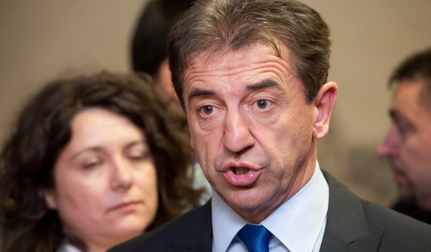 Zadar, 160512
Izbori za predsjednika HDZ-a. Predizborni skup Darka Milinovica u hotelu Kolovare.
Na fotografiji: Darko Milinovic.
Foto: Luka Gerlanc / CROPIX