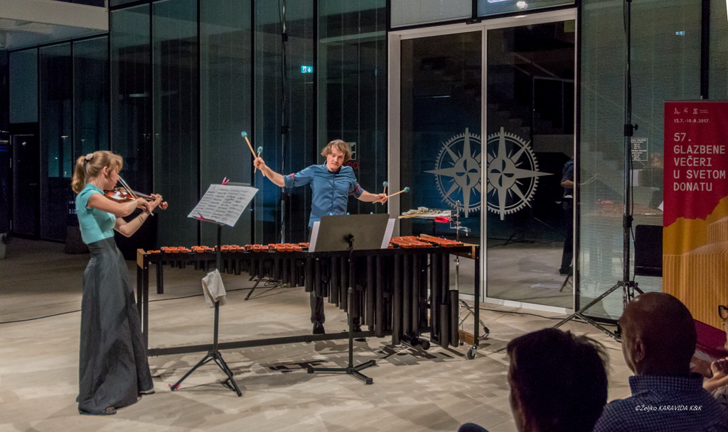 57. Glazbene večeri u Sv. Donatu: Marimba i violina u Marini Dalmacija