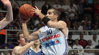 KK Zadar-KK Cibona (foto:Saša Čuka) KK Zadar-KK Cibona (foto:Saša Čuka)