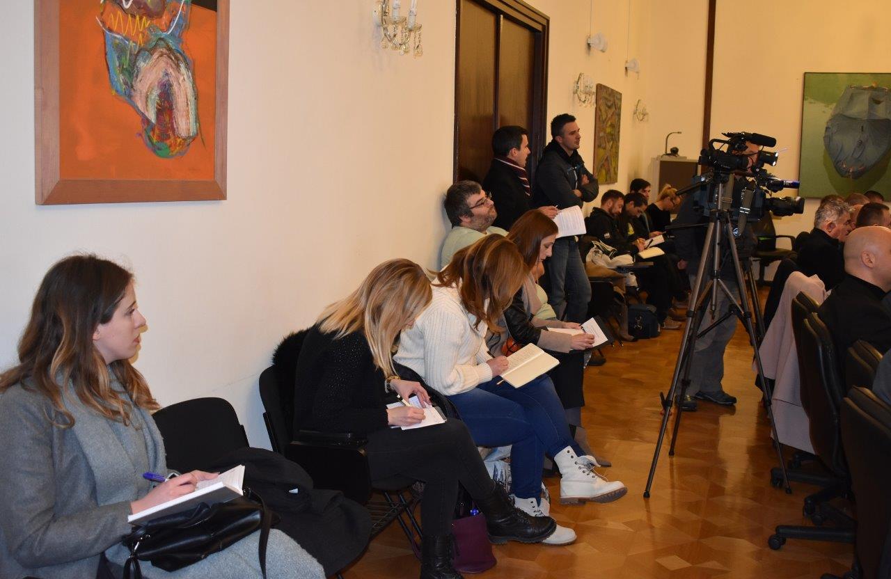 Zadarski župan Božidara Longin održao sastanak s gradonačelnicima i načelnicima Zadarski župan Božidara Longin održao sastanak s gradonačelnicima i načelnicima