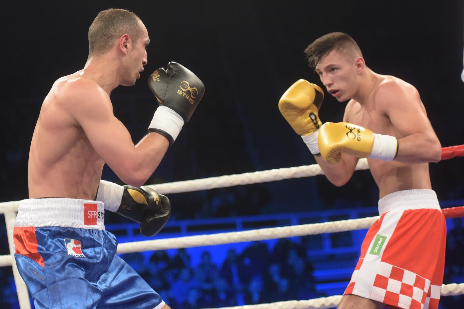 Svjetska boksacka liga, grupa B C1, kategorija 75 kg, Edin Avdic (Croatian Knights) – Nizar Trimech (France Fighting Roosters).