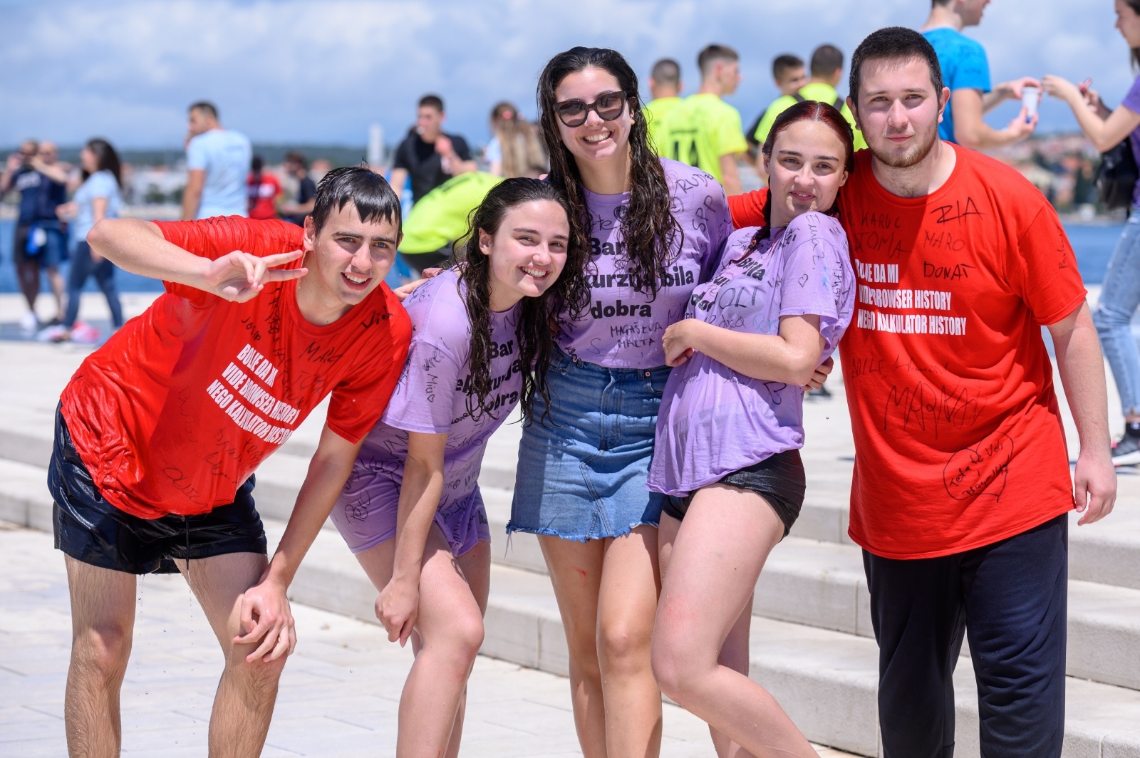 Zadarski maturanti obilježili kraj škole na rivi
