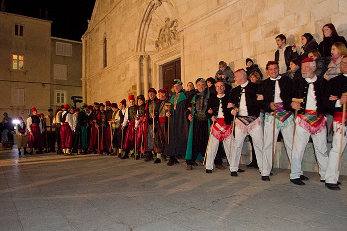 Paški karneval 2012, Foto: Leo Banić