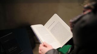 Višnja Starešina u Zadru predstavila knjigu “Hrvati pod KOS-ovim krilom; Završni račun Haaškog suda”.