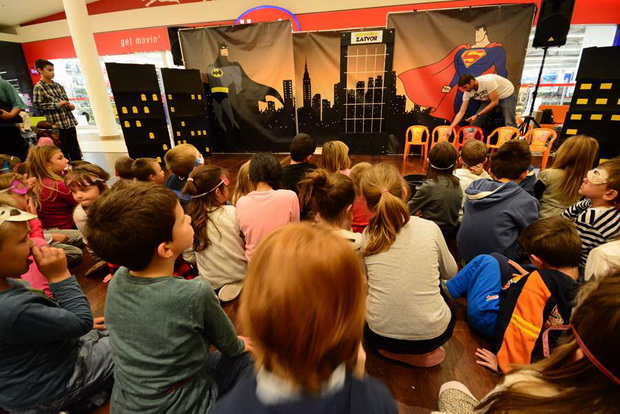 Superheroji u trgovinskom centru Supernova 25. listopada 2014. Foto: Iva Perinčić Superheroji u trgovinskom centru Supernova 25. listopada 2014. Foto: Iva Perinčić