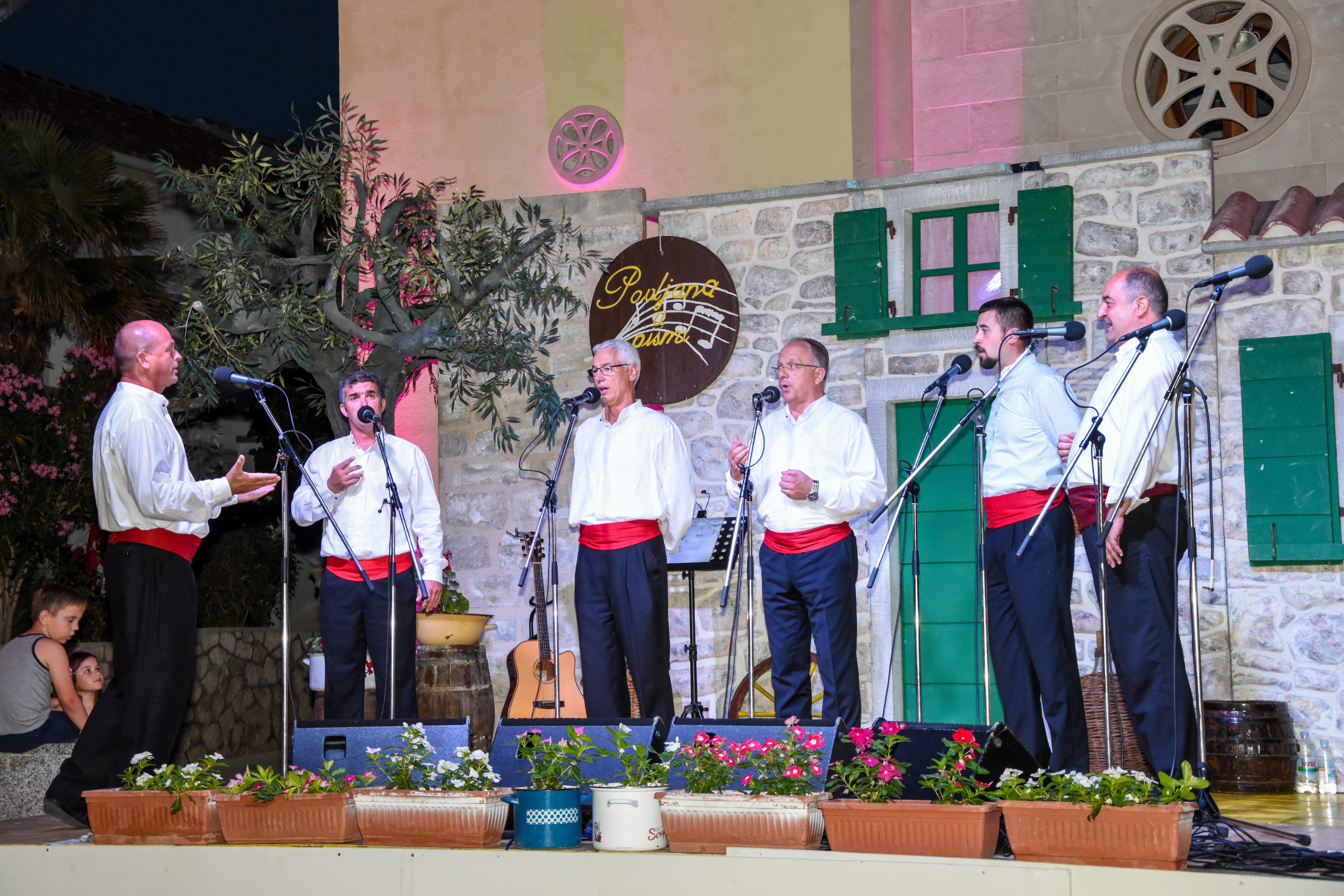Susret klapa “Povljana u Pismi 2019.”
