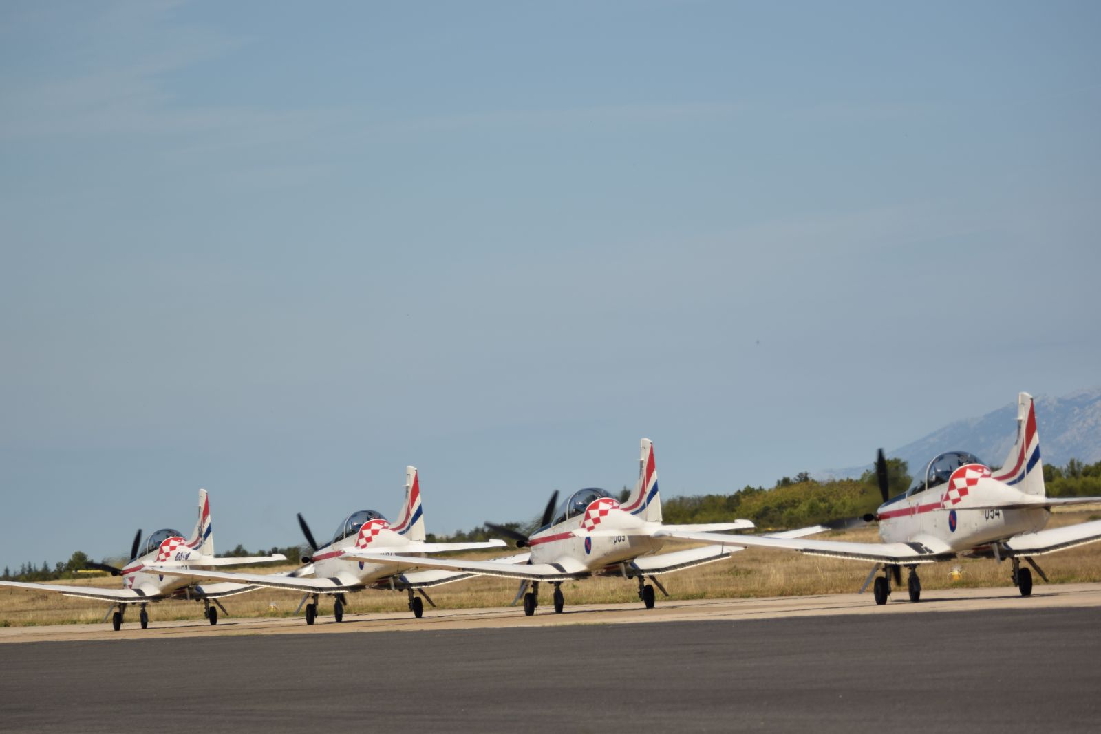 “Krila Oluje” na obljetnici osnutka 134. domobranske pukovnije Hrvatske vojske