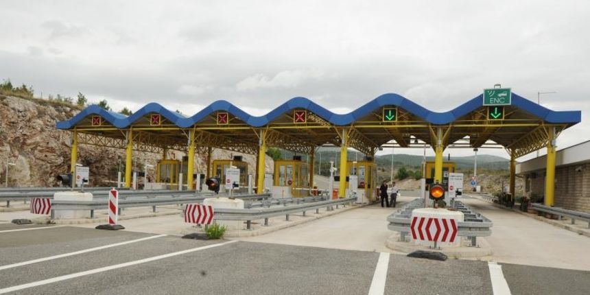 Sibenik – Hrvatske autoceste, auto cesta Zagreb – Split, dionica Sibenik-Vrpolje. Photo: Hrvoje Jelavic/PIXSELL Autor  Hrvoje Jelavic/PIXSELL Ključne riječi  naplatne kucice, cestarina, a-1, zagreb-split, ilustracija, autocesta, prodaja monetizacija