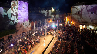 Krié Design i Vortex Strings priredili spektakl u Trogiru