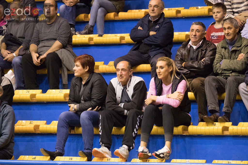 Fešta u povodu 80. rođendana Pina Giergie: Vetarani KK Zadar – Veterani KK Olimpija Fešta u povodu 80. rođendana Pina Giergie: Vetarani KK Zadar – Veterani KK Olimpija