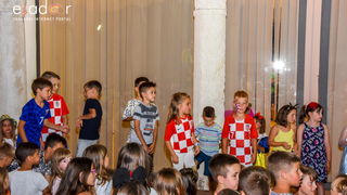 Dječjim karnevalskim danom započeo 59. Paški ljetni karneval