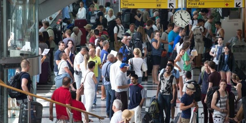 Split – Dan uoci pocetka festivala Ultra pojacan je promet putnika u Zracnoj luci Split. Photo: Davor Puklavec/PIXSELL Split – Dan uoci pocetka festivala Ultra pojacan je promet putnika u Zracnoj luci Split. Photo: Davor Puklavec/PIXSELL