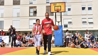 Kid’s Day na Forumu: Vassilis Spanoulis s klincima zaigrao basket 3na3, Foto: Dino Stanin/PIXSELL