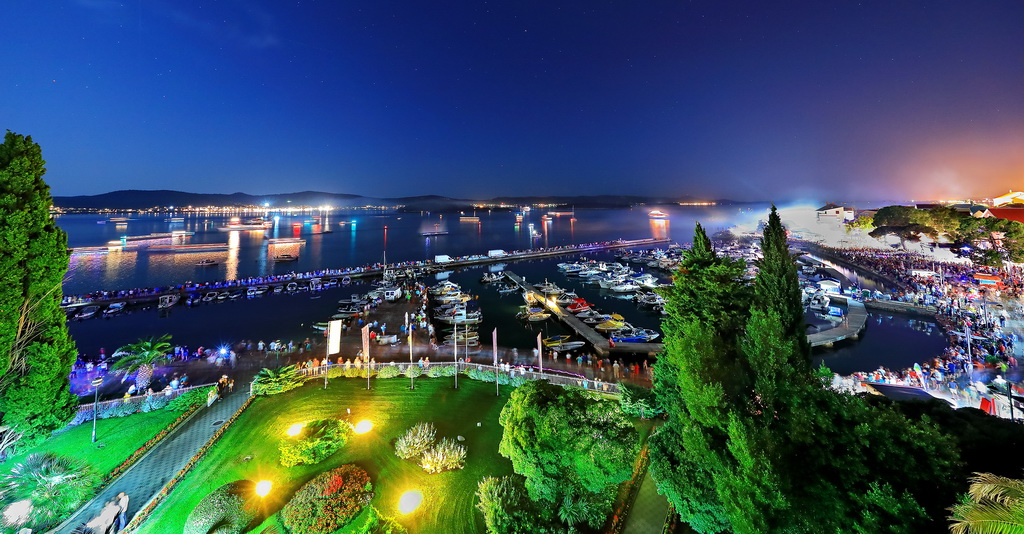 Biogradska noć 2017: Spektakularni vatromet Biogradska noć 2017: Spektakularni vatromet