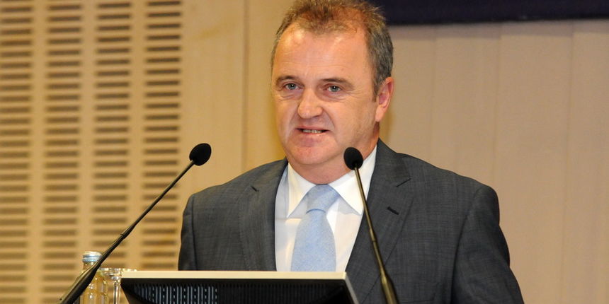 Dubrovnik, 181012.
Otvoren kongres Dani hrvatskog turizma 2012 koji ce trajati 18. i 19. listopada.
Kongres je zapoceo 12. Hrvatskim turistickim forumom – “Hrvatska u Europi” u hotelu Valamar Lacroma.
Na slici: ministar turizma Veljko Ostojic .
Foto: To Dubrovnik, 181012.
Otvoren kongres Dani hrvatskog turizma 2012 koji ce trajati 18. i 19. listopada.
Kongres je zapoceo 12. Hrvatskim turistickim forumom – “Hrvatska u Europi” u hotelu Valamar Lacroma.
Na slici: ministar turizma Veljko Ostojic .
Foto: To