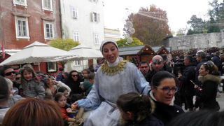 OLYMPUS DIGITAL CAMERA OLYMPUS DIGITAL CAMERA