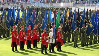 Svečano postrojavanje na stadionu u Kranjčevićevoj u povodu Dana Oružanih snaga Republike Hrvatske. Foto. PIXSELL Svečano postrojavanje na stadionu u Kranjčevićevoj u povodu Dana Oružanih snaga Republike Hrvatske. Foto. PIXSELL