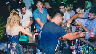 Turanjska fešta u Menfisto baru, 16.7.2015. (foto: Ivan Toman) Turanjska fešta u Menfisto baru, 16.7.2015. (foto: Ivan Toman)