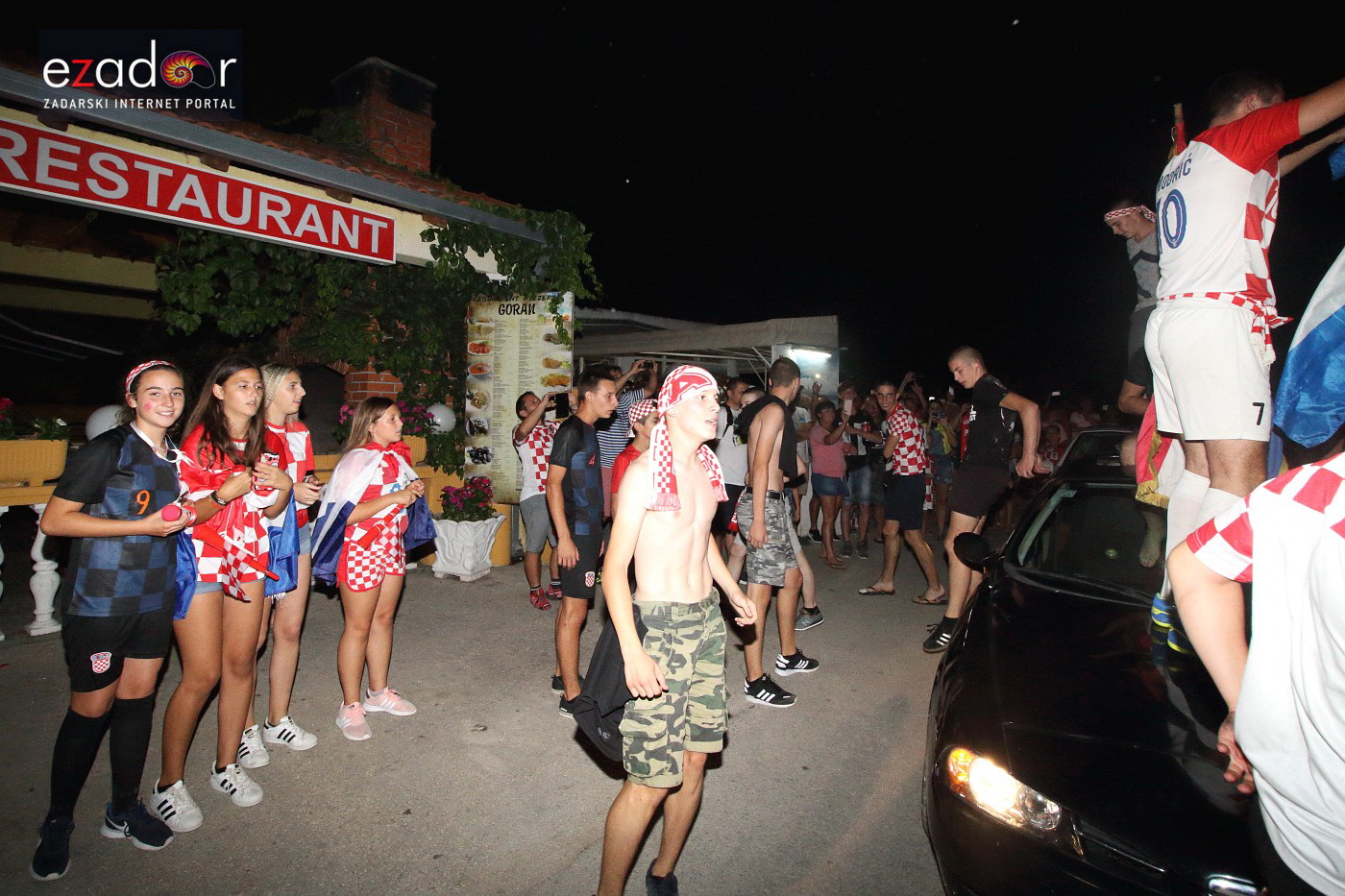 Bibinje: Navijanje za Vatrene i fešta nakon pobjede nad Engleskom