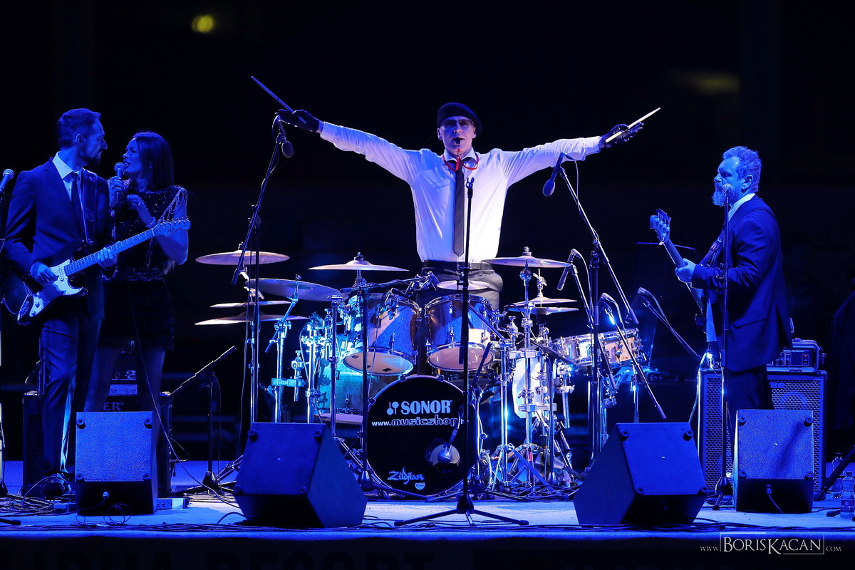 Severina oduševila nastupom na bazenu Ilirije u Biogradu na Moru