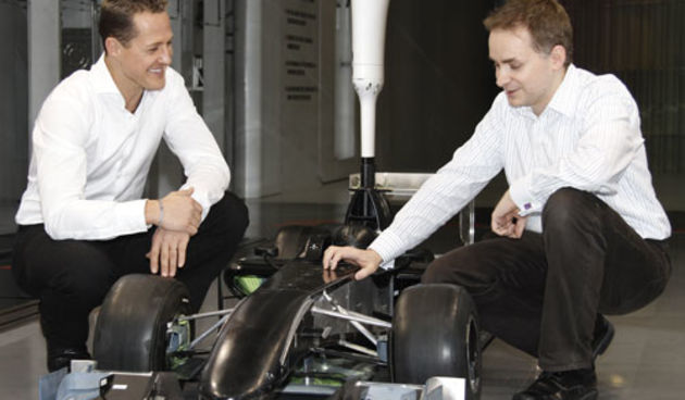 Schumacher predstavljen momčadi Mercedesa