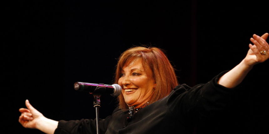 Zadar, 091210.
Hrvatska kazalisna kuca Zadar.
Hrvatska glazbena diva Tereza Kesovija odrzala je humanitarni bozicni koncert Rotary Cluba Zadar 2010.
Foto: Jure Miskovic / CROPIX Zadar, 091210.
Hrvatska kazalisna kuca Zadar.
Hrvatska glazbena diva Tereza Kesovija odrzala je humanitarni bozicni koncert Rotary Cluba Zadar 2010.
Foto: Jure Miskovic / CROPIX