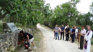 Molitvena hodnja “Koracima nade u istinu”, tradicija koja ne blijedi Molitvena hodnja “Koracima nade u istinu”, tradicija koja ne blijedi