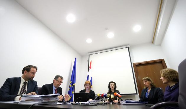 Povjerenstvo: Dužnosnici ne znaju ispuniti imovinsku karticu, foto: pixsell.hr