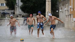 Vaterpolo utakmica na Forumu ispred crkve Sv. Donata, Foto: Filip Brala/PIXSELL