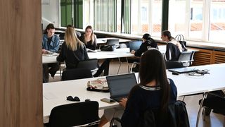 Čitaonica Znanstvene knjižnice Sveučilišta u Zadru obnovljena i opremljena prijenosnim računalima