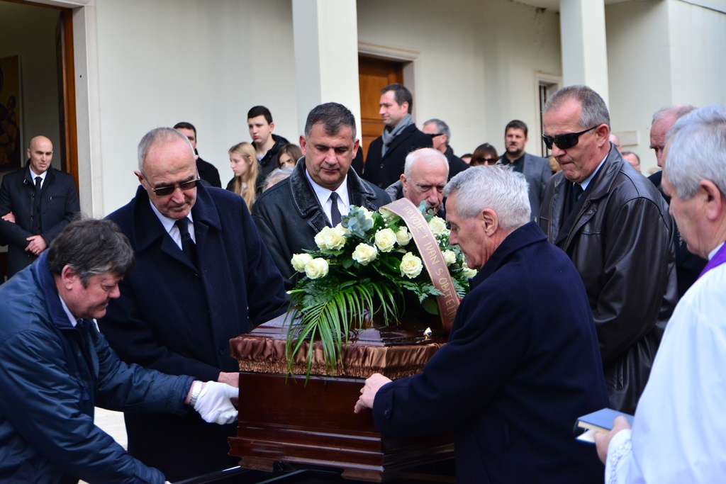 Oproštaj od Brune Marcelića, foto: Iva Perinčić Oproštaj od Brune Marcelića, foto: Iva Perinčić