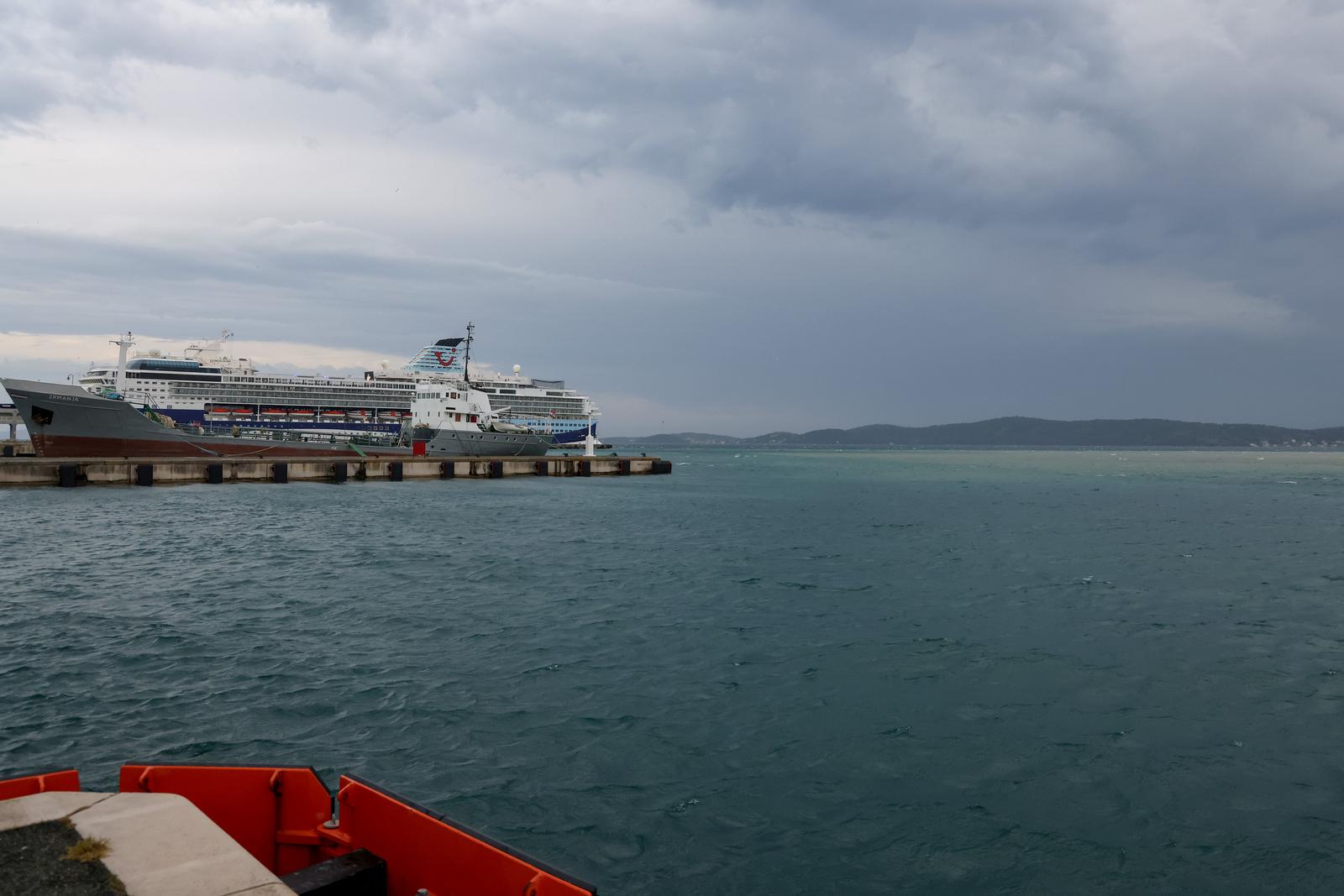 Jugo i kiša @ zadarska riva