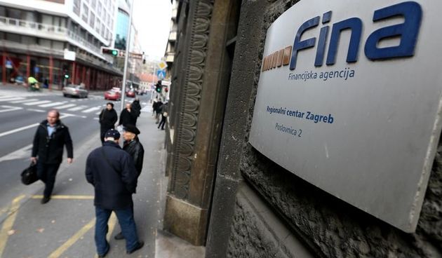 Financijska agencija ili FINA jedna je od najvecih hrvatskih tvrtki, a bavi se obavljanjem transakcija u platnom prometu, prijevozom gotova novca, pruzanjem poslovnih informacija i elektronickih servisa. Photo: Zeljko Lukunic/PIXSELL
