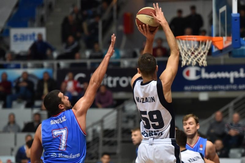 Image 379217 (auto) Image 379217 (auto)