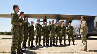 Američka posada MC-130 stigla u vojnu bazu Zemunik Američka posada MC-130 stigla u vojnu bazu Zemunik