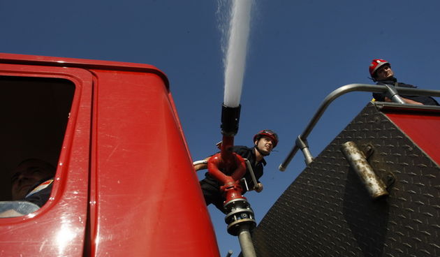 Smokovic, 210911.
Pozar u trokutu izmedju Zemunika, Smokovica i Crnog. Pozar iz zraka gase cetiri kanadera te jedan air-tractor. Gori trava i visoko raslinje, malo borova i malo mlade hrastove sume. 
Foto: Jure Miskovic / CROPIX