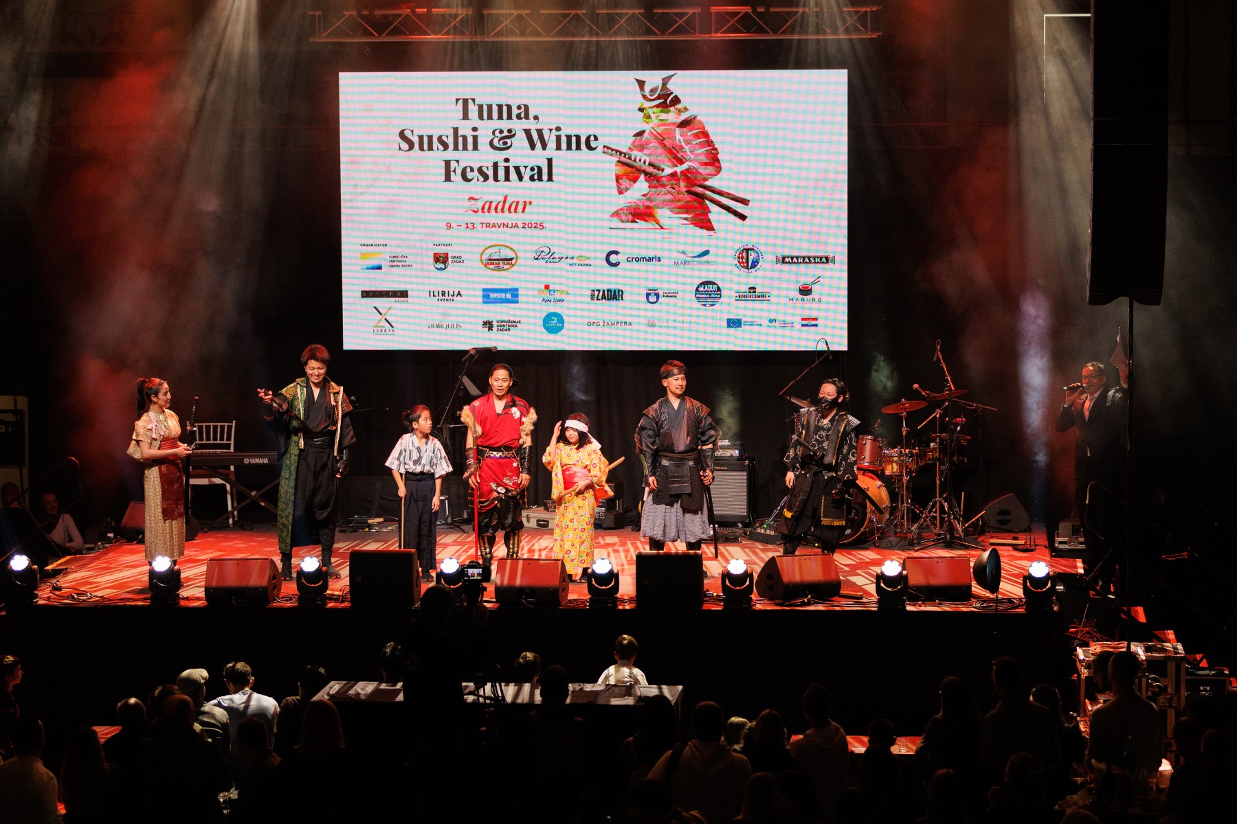 Gala večera japanskih i hrvatskih kuhara napunila Arsenal do posljednjeg mjesta Gala večera japanskih i hrvatskih kuhara napunila Arsenal do posljednjeg mjesta