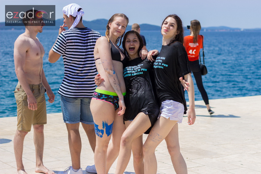 Ludijada zadarskih maturanata na Pozdravu suncu i Morskim orguljama