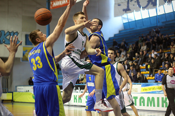 KK Sonik Puntamika – KK Križevci 67-76 (foto:Saša Čuka) KK Sonik Puntamika – KK Križevci 67-76 (foto:Saša Čuka)