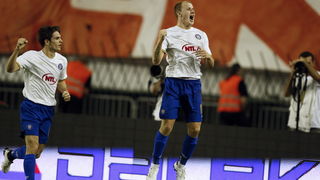 Split, 190810.
Gradski stadion Puljud.
Uzvratna utakmica cetvrtog pretkola Europske lige izmedju Hajduka i Uniree.
Na fotografiji: Mirko Oremus i Senijad Ibricic. 
Foto: Ante Cizmic / CROPIX