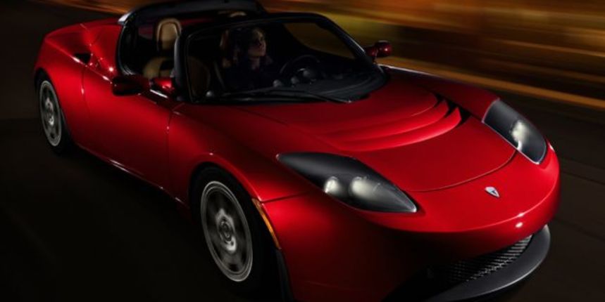 Panasonic ulaže u električne automobile Tesla Motors