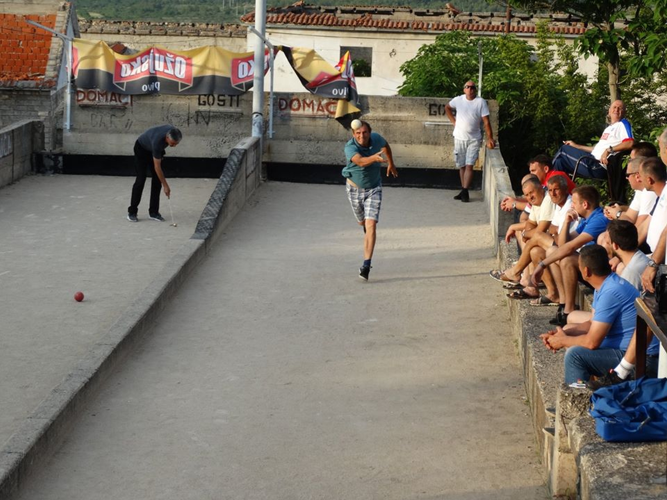 Ožujsko balote kup u Vukšiću